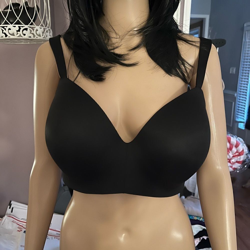 Cacique Black Lightly Lined T-Shirt No Wire Bra sz 34F EUC